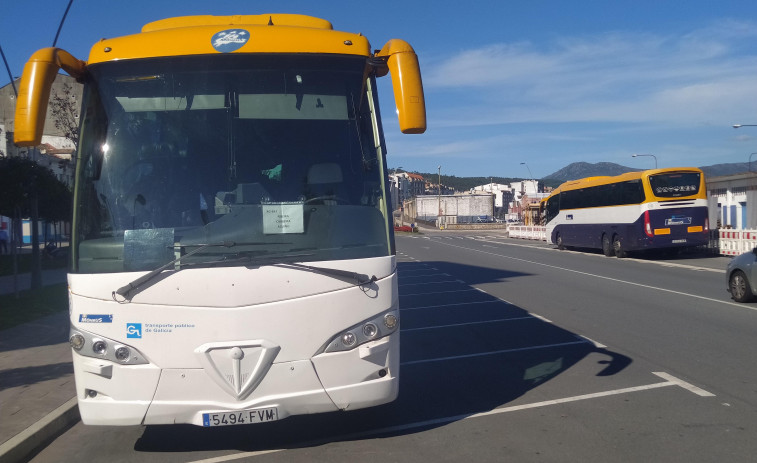 La odisea de viajar a O Barbanza desde O Salnés en transporte público