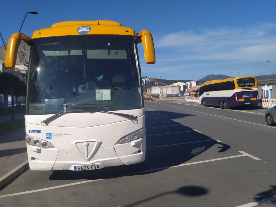 La odisea de viajar a O Barbanza desde O Salnés en transporte público