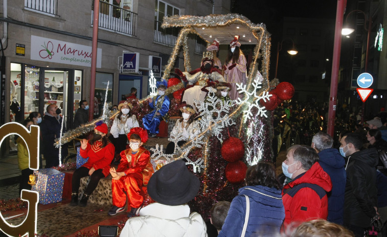 Un séquito de 420 personas acompañarán a los Reyes Magos en la Cabalgata de Vilagarcía