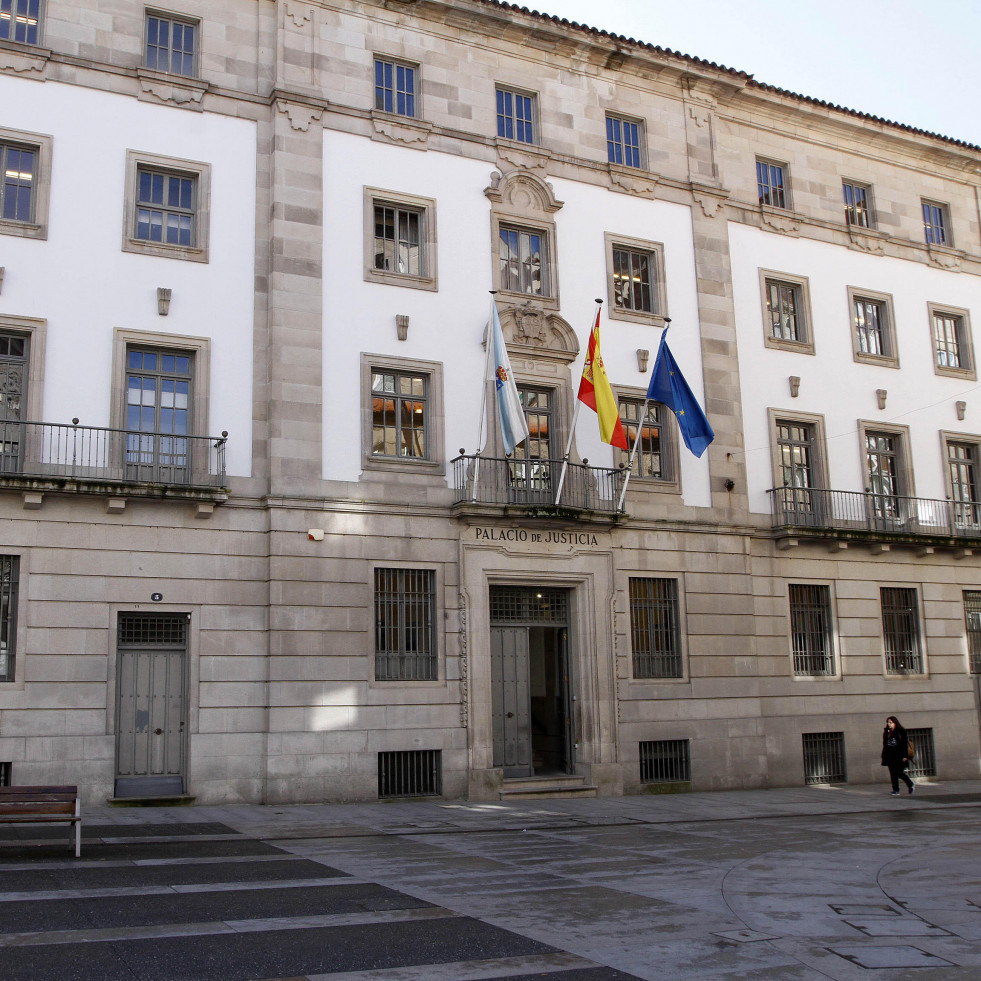 La Fiscalía pide más de cuatro años de cárcel y 8.000 euros de multa por posesión de drogas