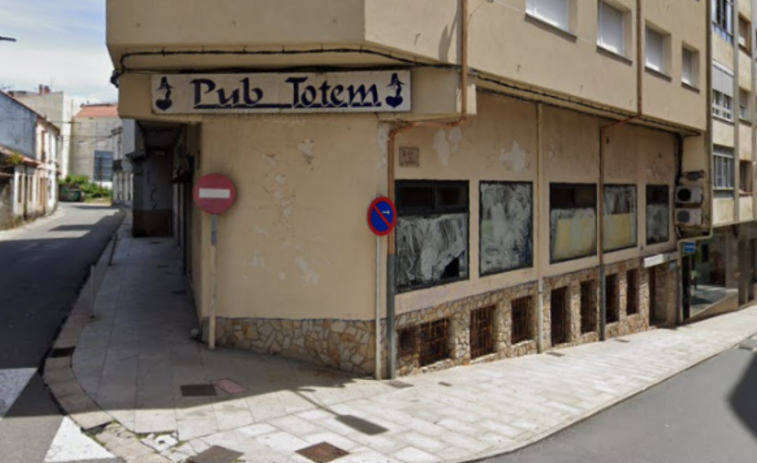 El antiguo pub Totem de Ribeira pasará a convertirse en aula municipal de ballet