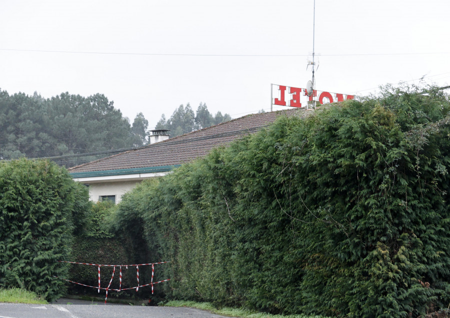 Meis da licencia para un geriátrico en el motel de A Goulla y para un hotel de lujo en el pazo de Quintáns