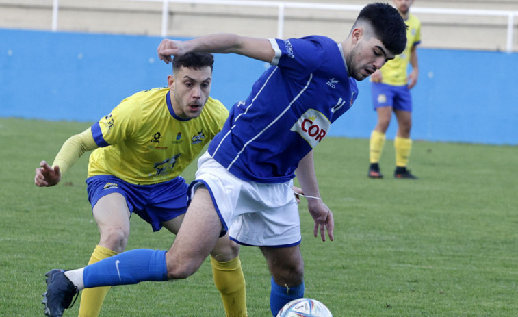 Un gol de Ramón en el 78 confirma el nuevo paso al frente del Cambados