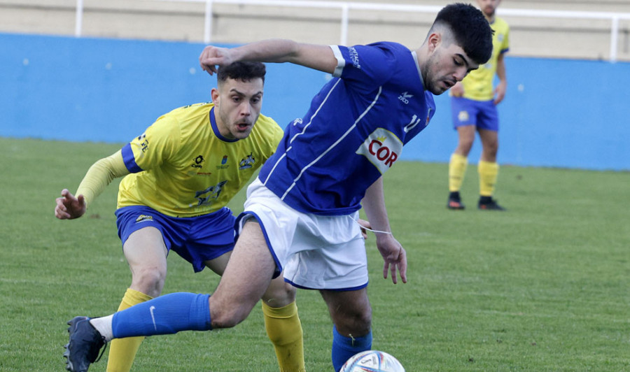 Un gol de Ramón en el 78 confirma el nuevo paso al frente del Cambados