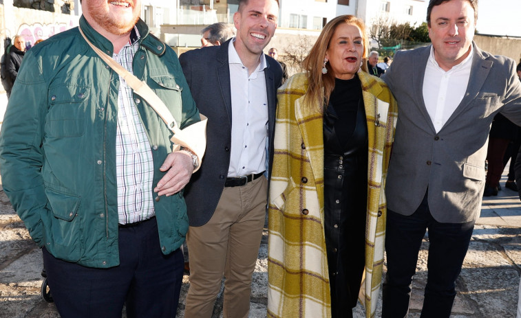 El PSdeG presenta a Luis Arosa como candidato en A Illa
