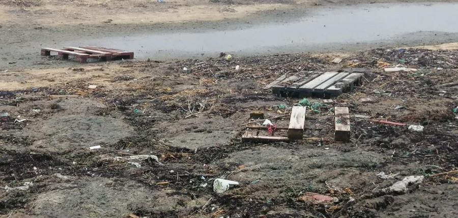 El PBBI llevará a Pleno una moción para pedir la limpieza del Río Grande y la playa de Coroso