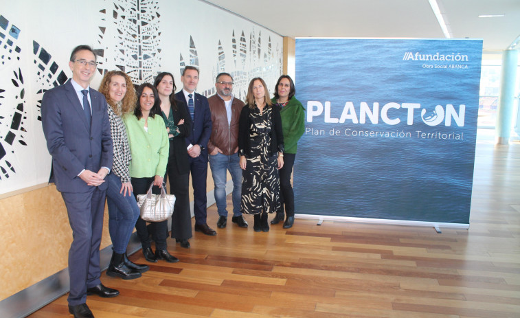 El proyecto Plancton retira más de 25 toneladas de residuos de arenales y fondos marinos