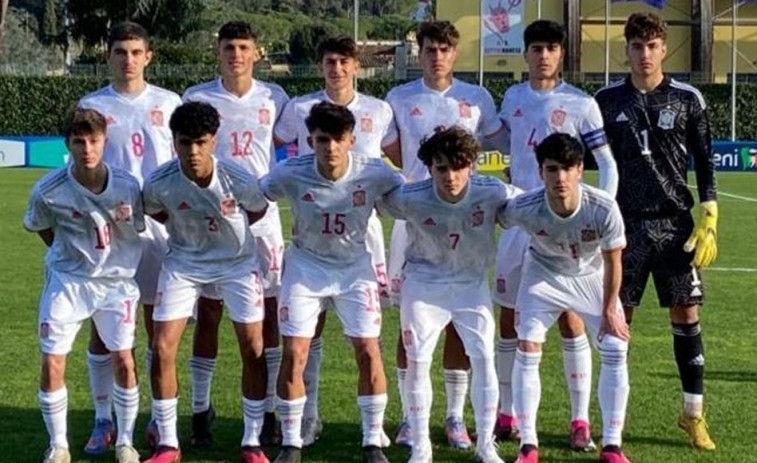 El vilaxoanés Óscar Marcos marca en el triunfo de España Sub 17 sobre Italia