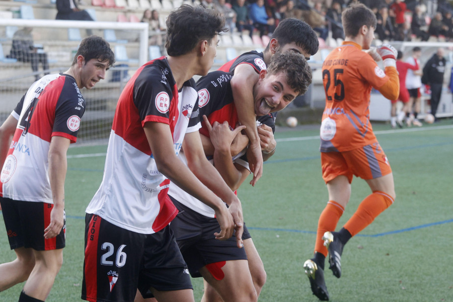 El Arosa juvenil, sin nada que perder, visita al Celta en A Madroa
