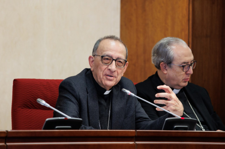 La Iglesia defenderá el papel de la mujer pero sigue sin admitir el sacerdocio femenino