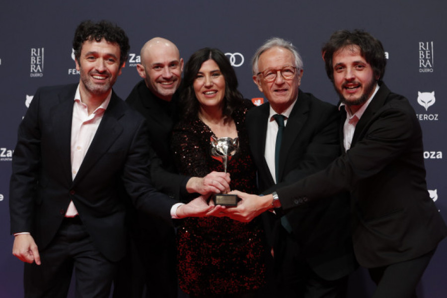 As bestas’ y ‘Cinco lobitos’ brillan por igual en los Premios Feroz