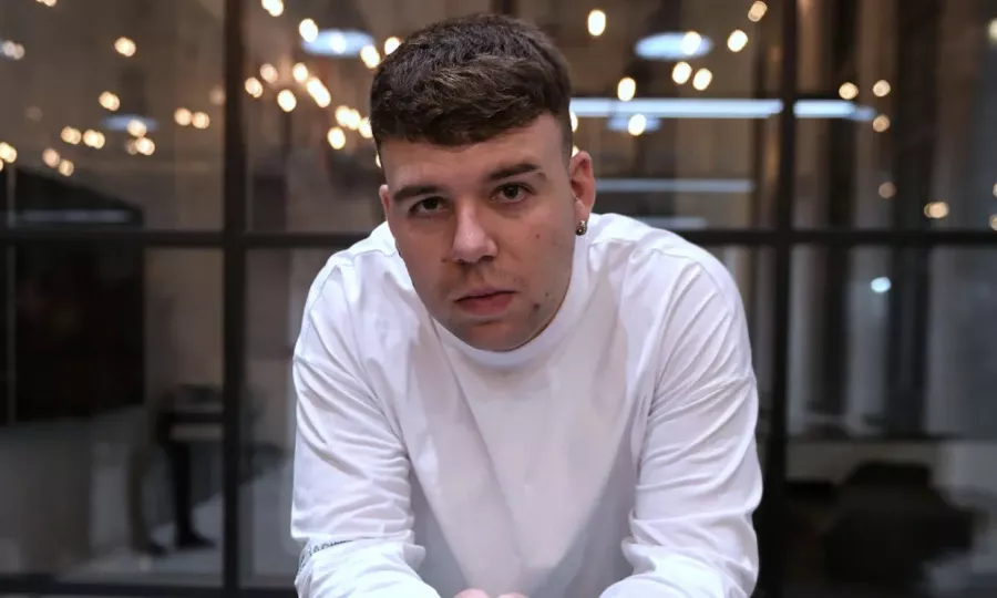 Quevedo hablará de su vida en un videopodcast de cuatro episodios
