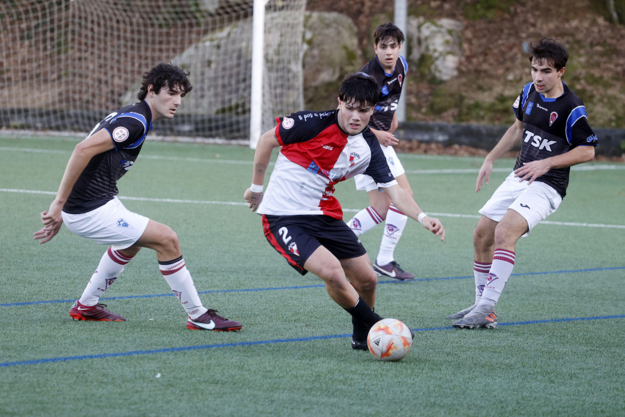 El Arosa juvenil recibe mañana en Vilaxoán al Racing de Santander