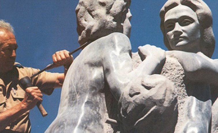 Fallece el escultor Santiago de Santiago a los 97 años