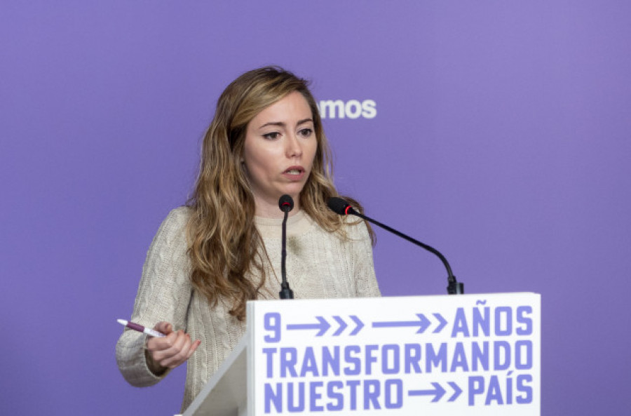 Podemos acusa a Sánchez de abandonar la política del "no a la guerra" con el envío de más armas