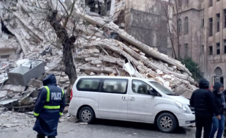 Más de 3.600 muertos en Turquía y Siria por los devastadores terremotos