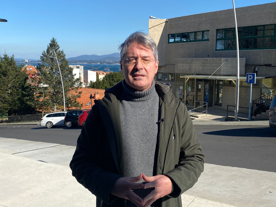 Cacabelos anima a Leiva a pedir al PP mejoras para O Grove como la reforma de Luis A. Mestre