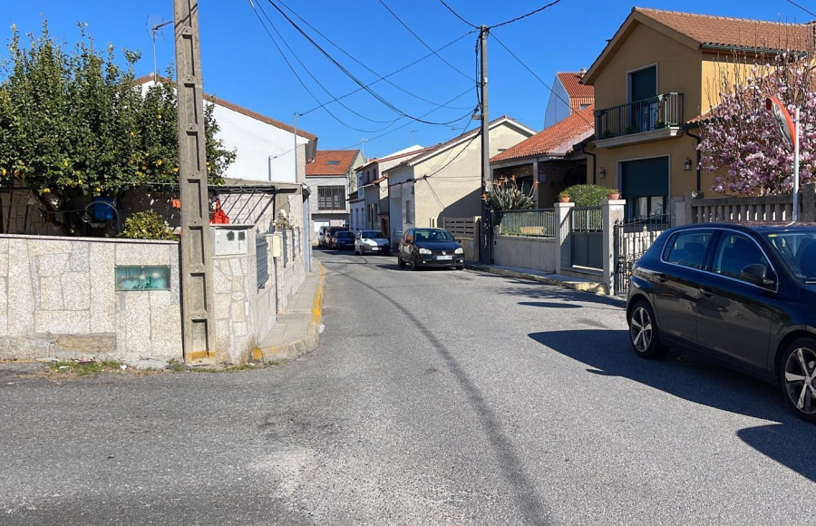 A Illa reordenará la Rúa Castriños con una inversión de 173.000 euros del Plan Concellos