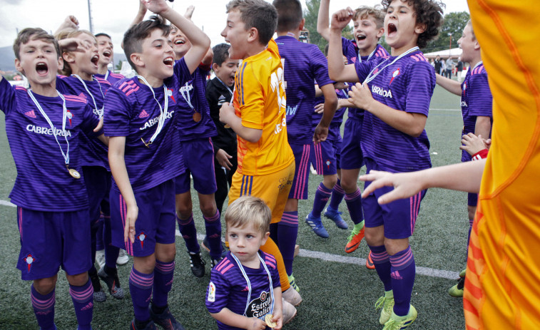 El Arosa retoma el Torneo Cidade de Vilagarcía y anuncia a Real Madrid, Atlético de Madrid, Porto y Sporting de Lisboa