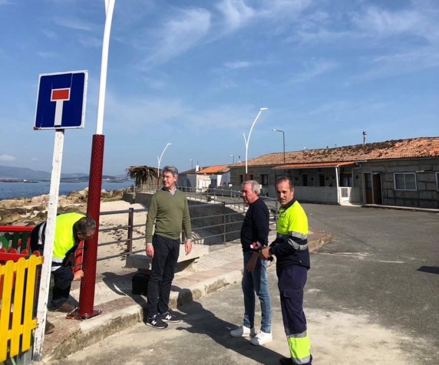 El Concello de O Grove instala más iluminación en Virxe das Mareas y acondiciona el parque de San Vicente