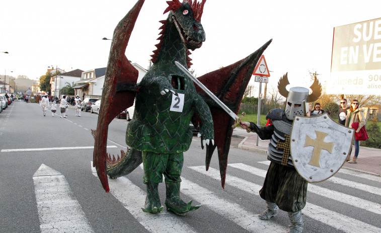 Meis estrenará escultura en la Praza de España con el desfile de Carnaval del sábado