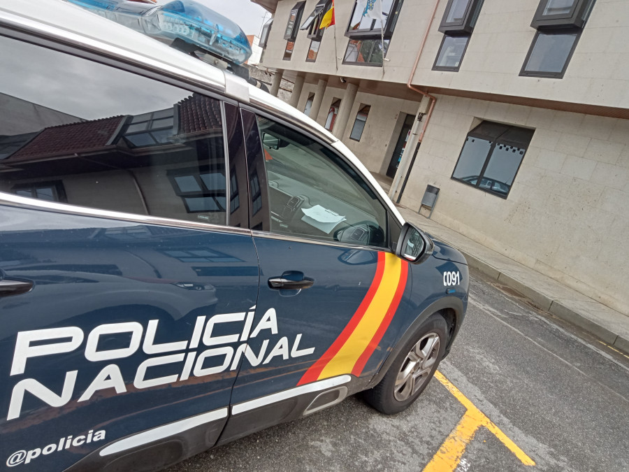 El juez manda de vuelta a la cárcel a un caco de Ribeira detenido tras no regresar después de un permiso penitenciario