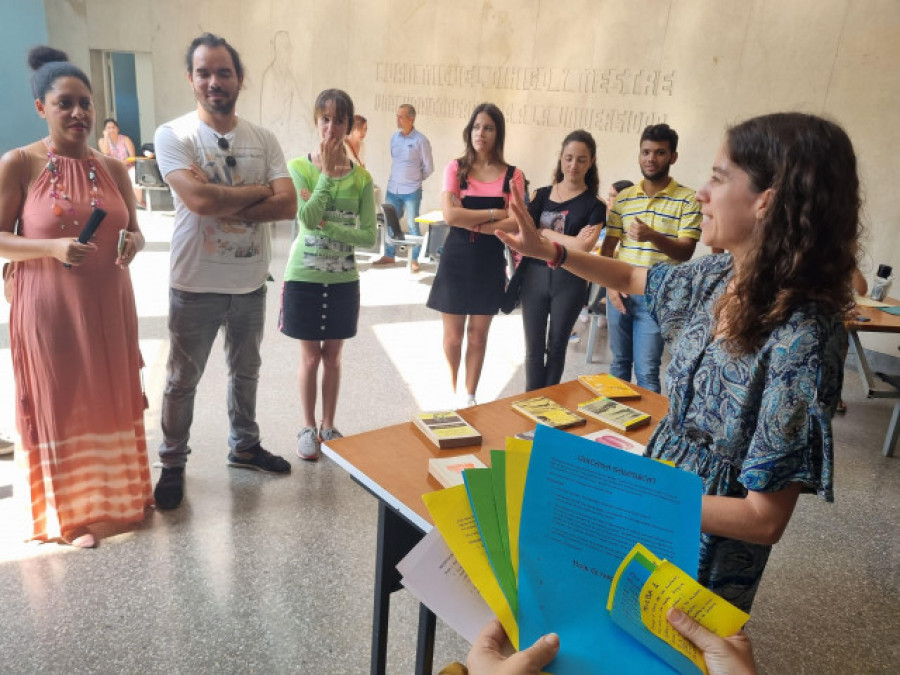 El proyecto GalEusCat celebra en la Facultad de Artes y Letras de La Habana el Día de Rosalía de Castro