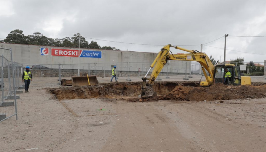 Burger King empieza a construir su nuevo restaurante en Vilanova con la previsión de abrirlo en tres meses