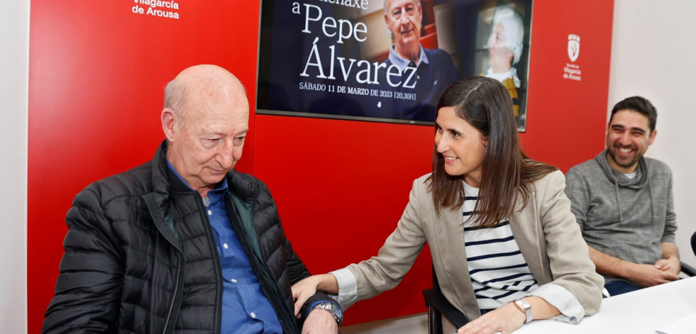 Vilagarcía homenajea a Pepe Álvarez, baluarte de la cultura local