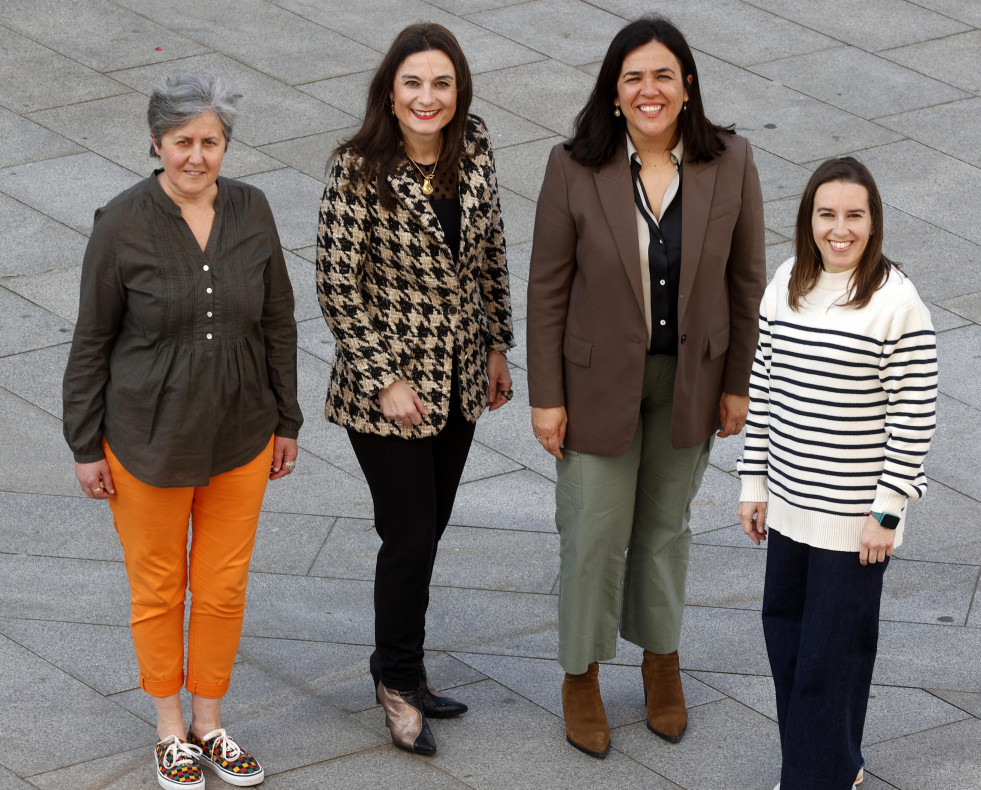 Amparo Cerecedo, del BNG de A Pobra; Sabela Fole, del PP de Cambados; Marta Giráldez, del PSOE de Meis y María de la O Fernández