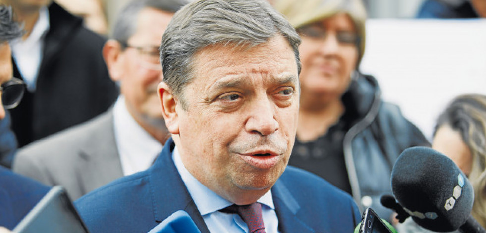 Planas reitera su inquietud por los  precios y pide un esfuerzo al sector