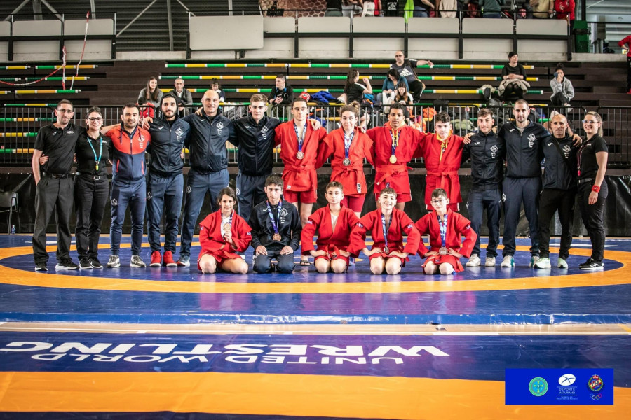El Judo Club Senín regresa con siete medallas del Nacional de Lucha Sambo