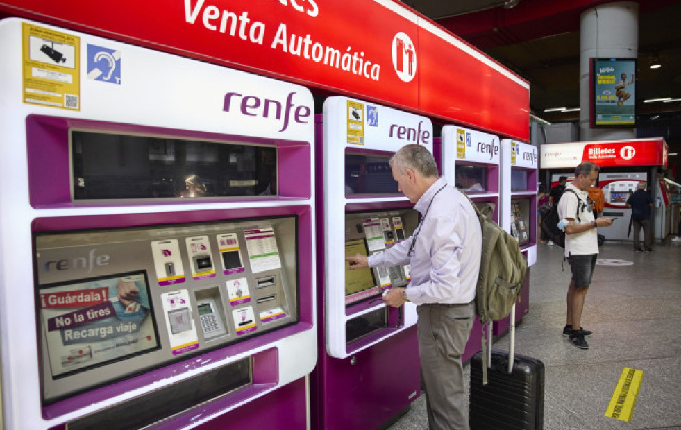 Renfe ha emitido cerca de 62.700 abonos para viajeros recurrentes en Galicia