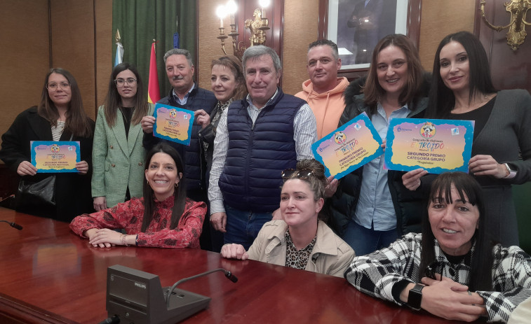 Los mejores disfraces del concurso de Carnaval en la hostelería de Ribeira se repartieron 1.775 euros en premios