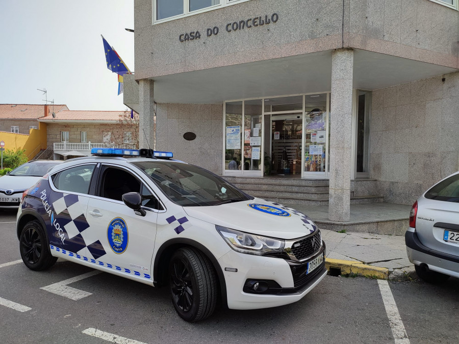 Cuntis convocará este año dos plazas de agente de la Policía Local