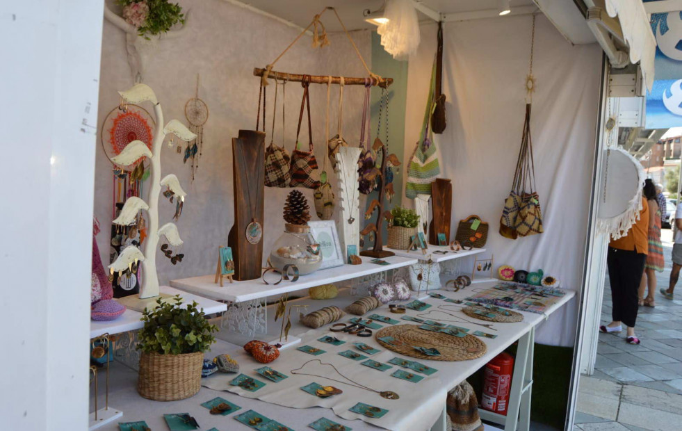 Sanxenxo reeditará el modelo de Feria de Artesanía del año pasado en el paseo de Baltar
