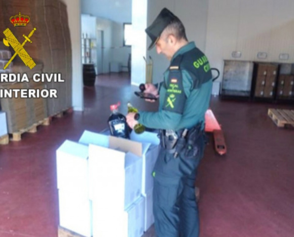 Intervencinbotellasdelicorsinprecinto