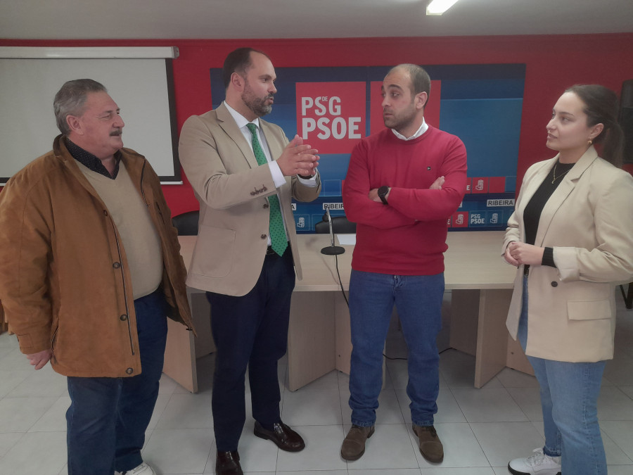 El PSOE de Ribeira concurrirá a las elecciones con una candidatura renovada en su práctica totalidad