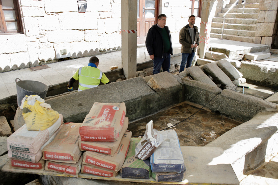 Cambados recupera el aspecto original del centenario lavadero de San Tomé y su fuente