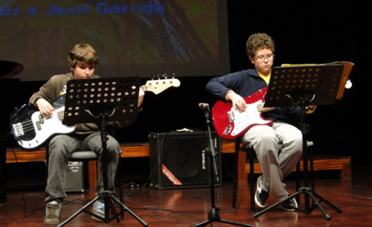 La Escola de Música de Vilagarcía abre un plazo de matrícula extraordinario para varias especialidades