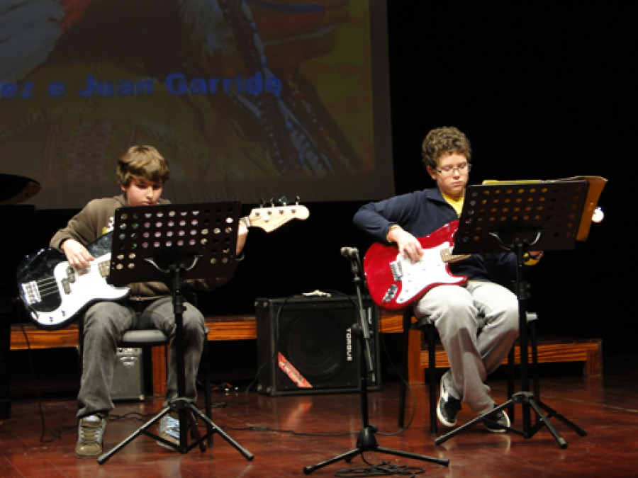La Escola de Música de Vilagarcía abre un plazo de matrícula extraordinario para varias especialidades