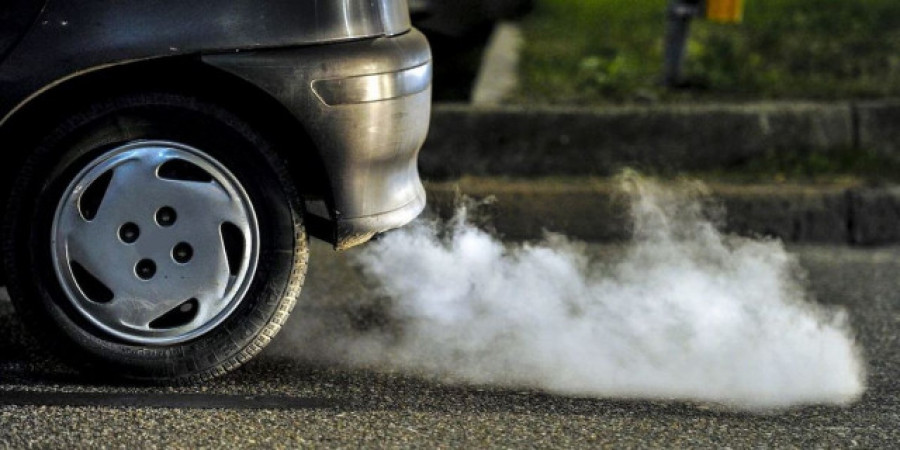 La UE prohíbe definitivamente vender coches que emitan CO2 a partir de 2035