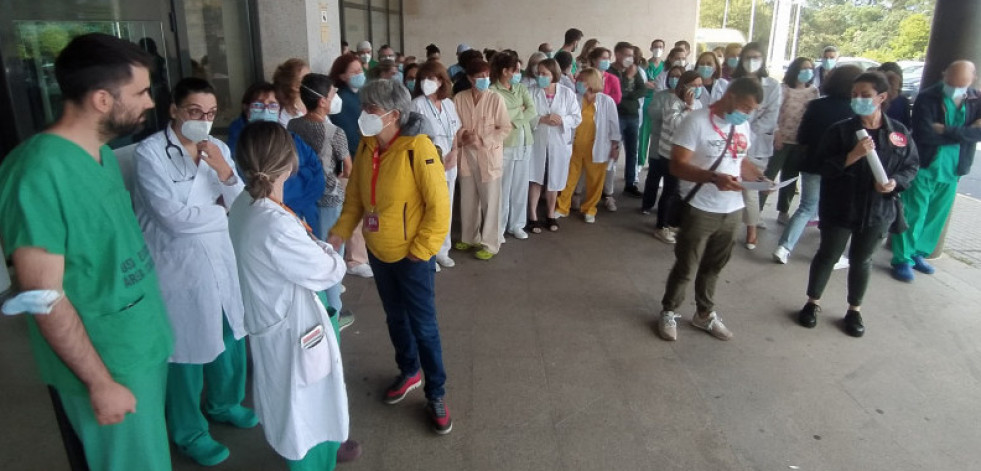 Convocan una concentración en el Hospital do Barbanza en protesta por la precariedad de dicho centro