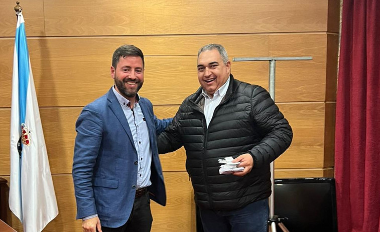 Cambados celebra un pleno de despedidas
