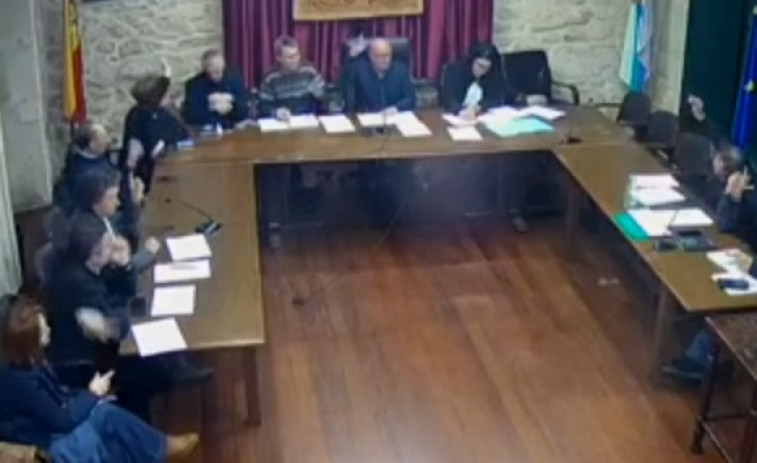 Aprobados el convenio colectivo y los reglamentos de teletrabajo y segunda actividad del Concello de Rianxo