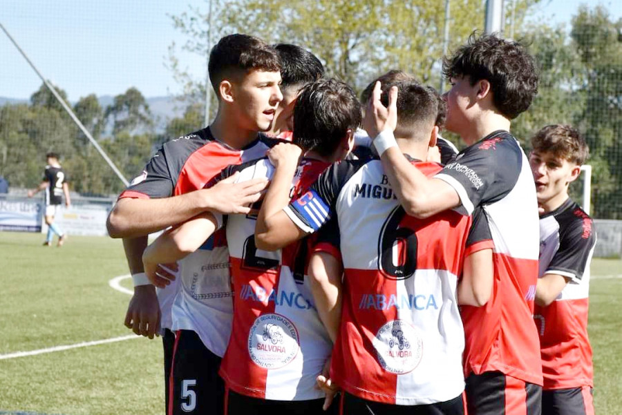El Arosa juvenil golea al Compostela (3-0)