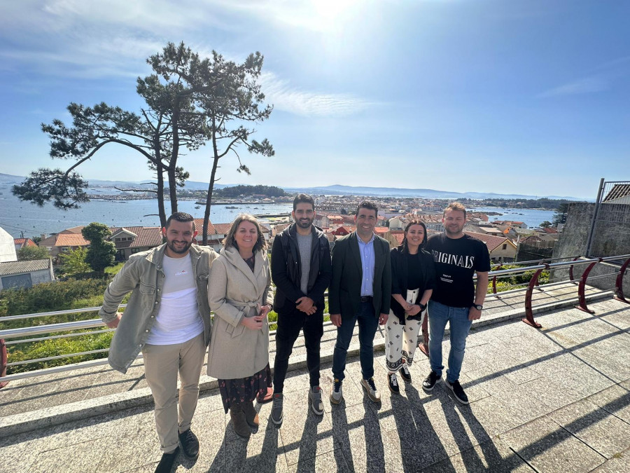 Miguel Paz, Rubén Rial y Tamara Nieto se unen a la candidatura del popular Matías González en A Illa