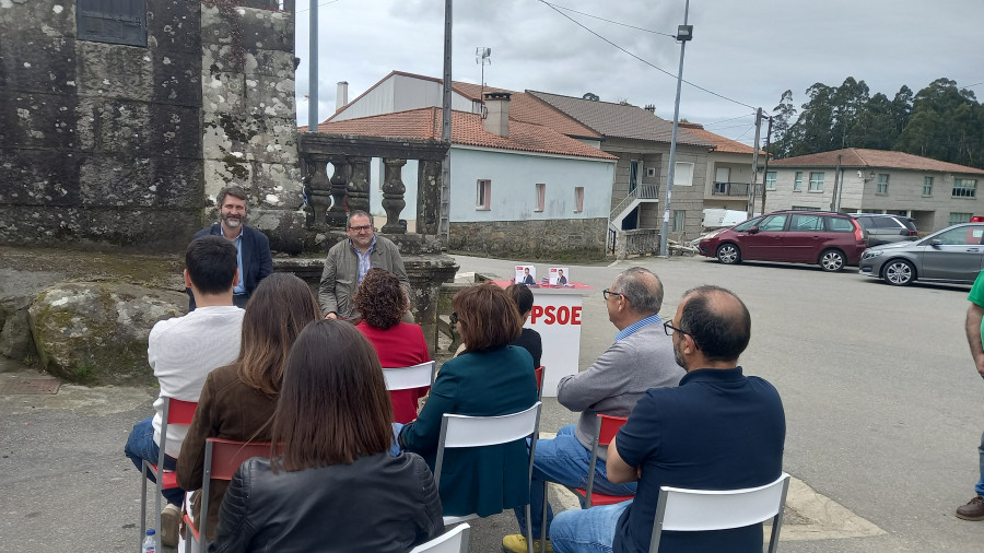 El PSOE escoge Castroagudín para presentar su programa electoral