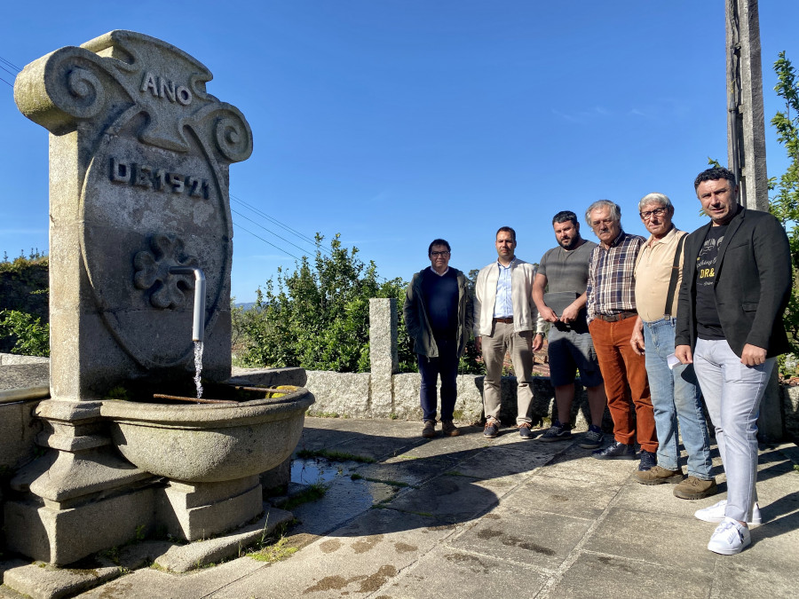 El Concello de Caldas inicia la restauración de la fuente centenaria de Pazo