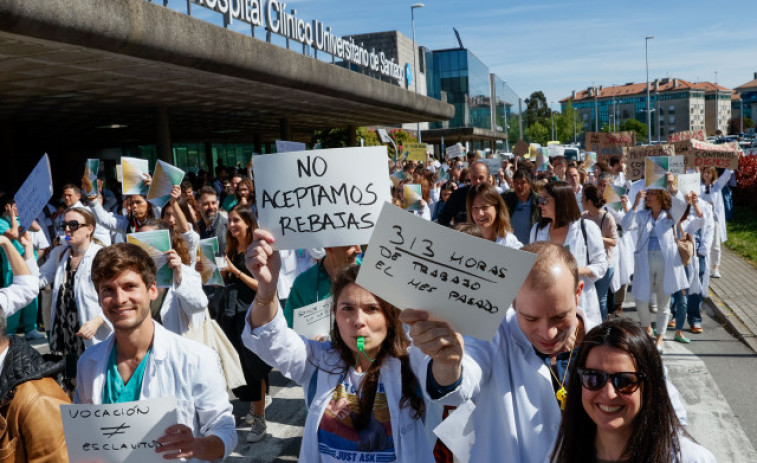 Los médicos gallegos denuncian que la Xunta incrementa servicios mínimos